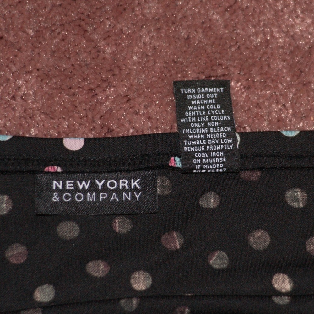 New York & Co. XL black pink blue polka dot skirt - Picture 5 of 5